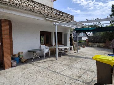 Casa amb jardí en venda a Carrer del Berguedà