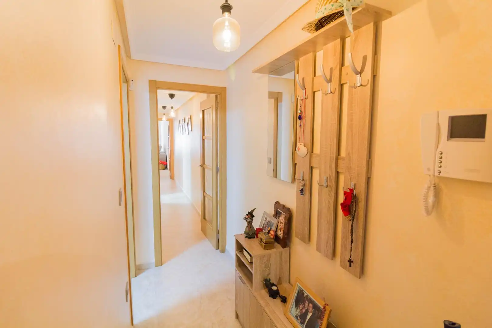 Flat for rent in Redován  with Air Conditioner, Storage room and Furnished