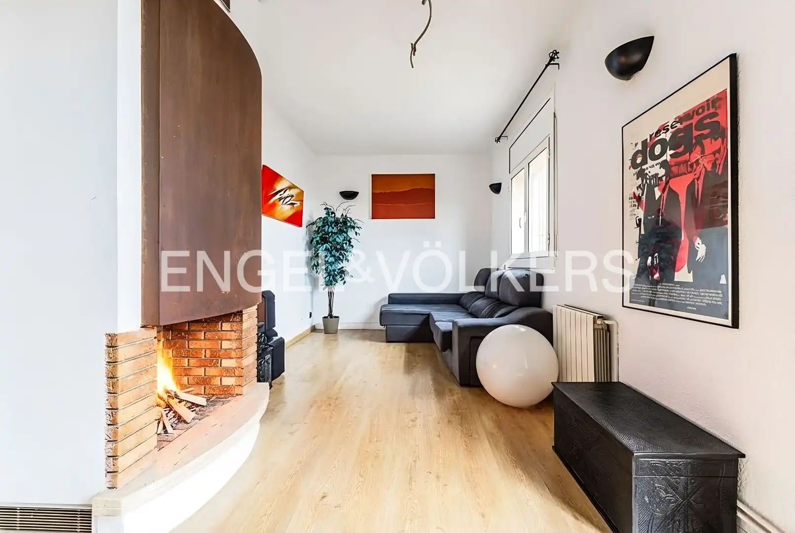 Wohnzimmer von Dachboden zum Verkauf in Barcelona mit Heizung, Parkett und Terrasse