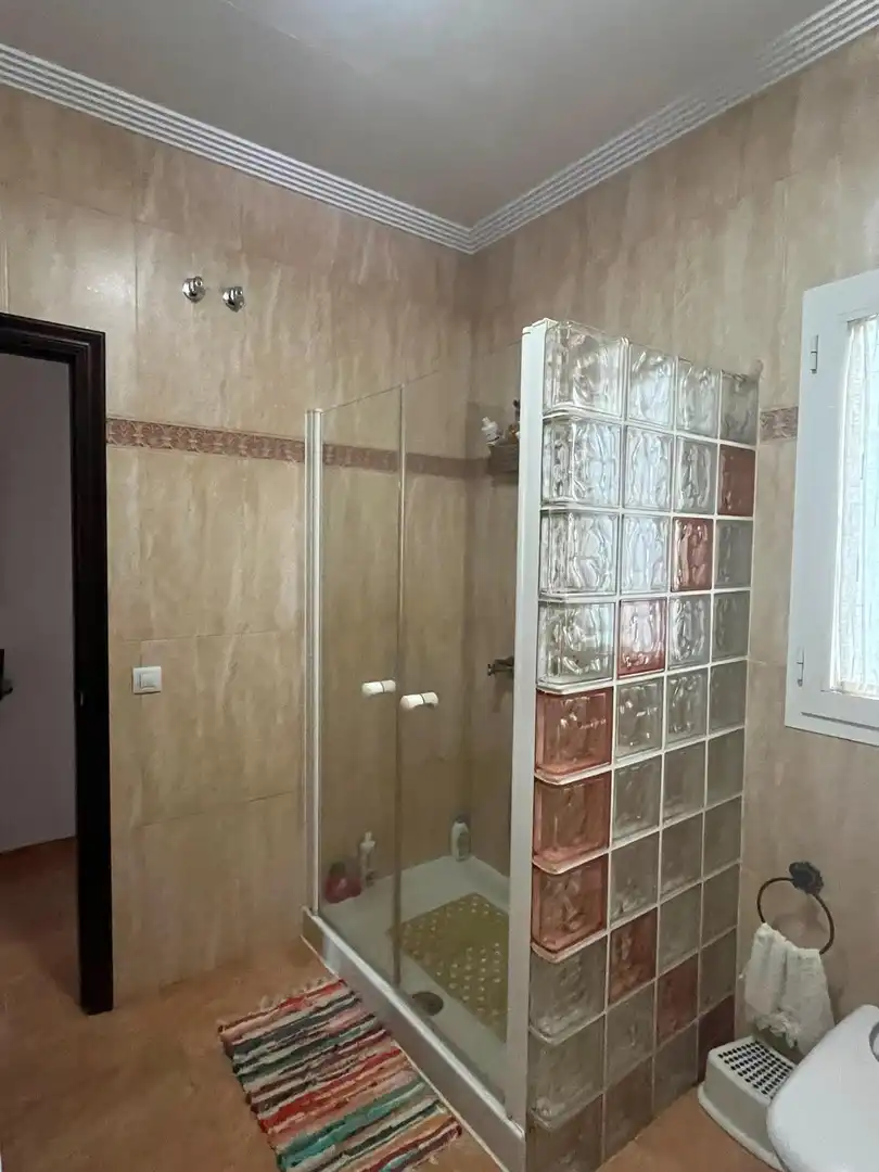 Baño de Piso en venta en Los Palacios y Villafranca con Trastero