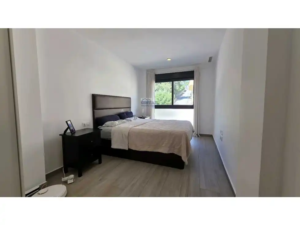 Habitación de Apartamento en venta en Dénia con Aire acondicionado, Calefacción y Terraza