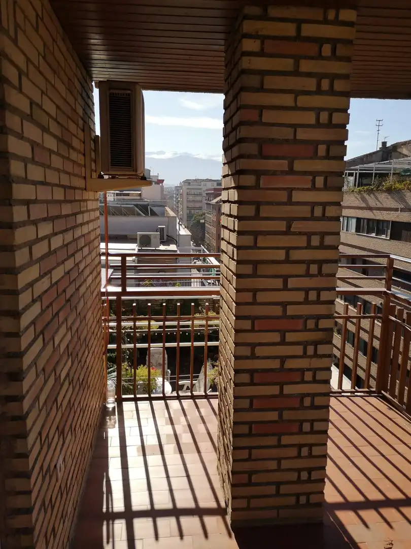 Àtic de lloguer a Calle Melchor Almagro, 16, Centro - Sagrario