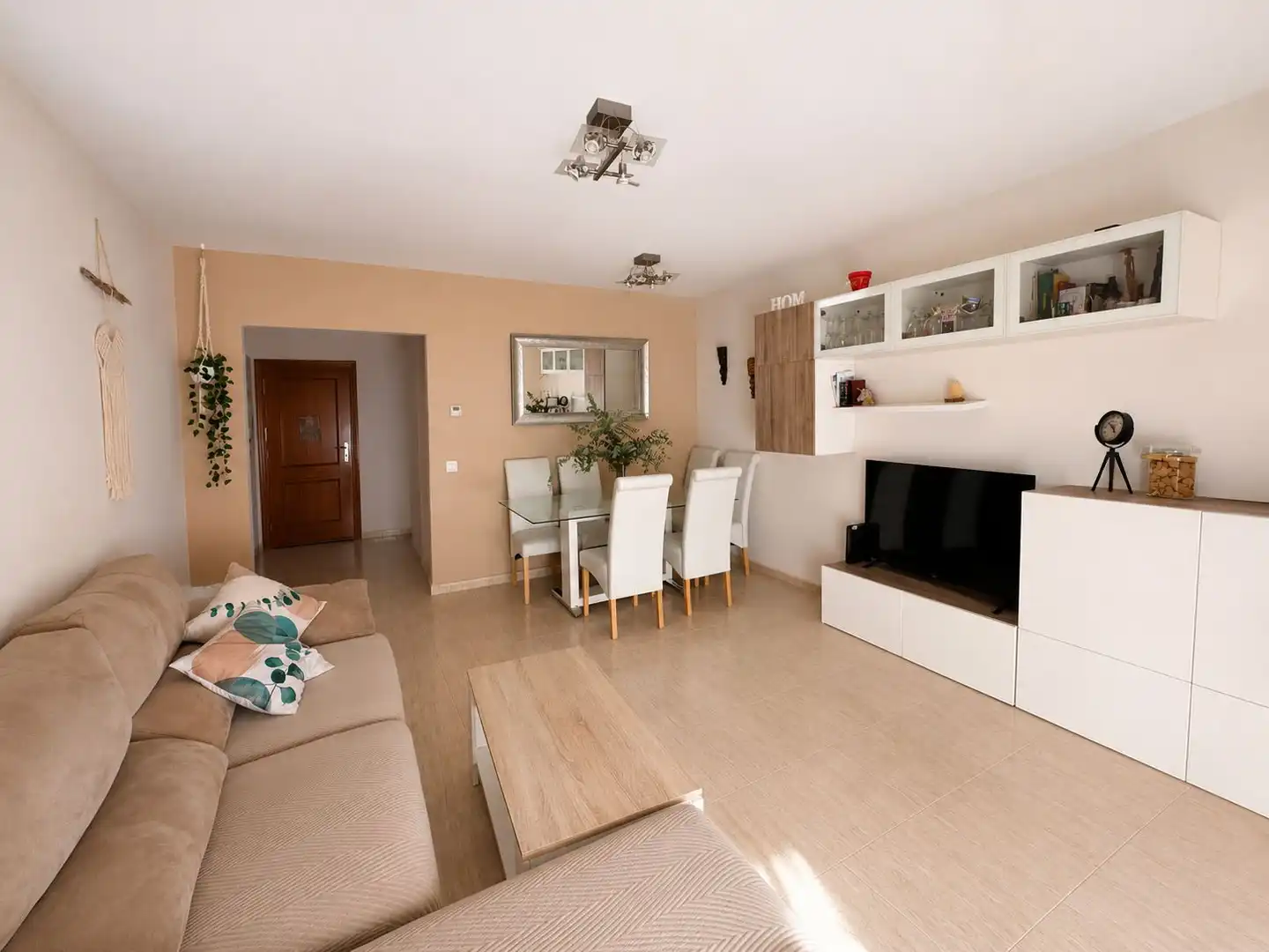 Wohnzimmer von Wohnung zum Verkauf in Manzanares mit Klimaanlage und Heizung