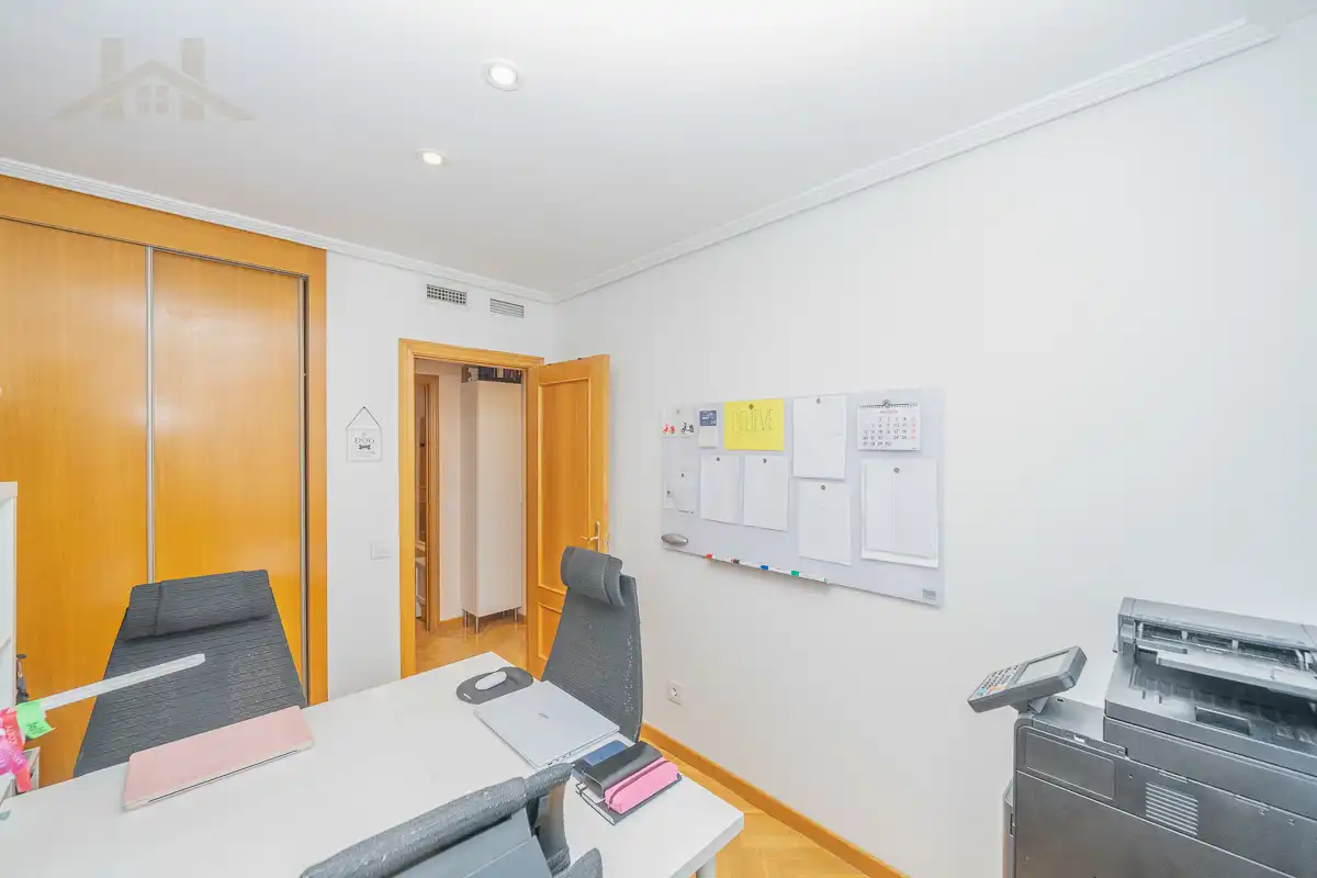 Flat for sale in Boadilla del Monte  with Air Conditioner, Heating and Storage room