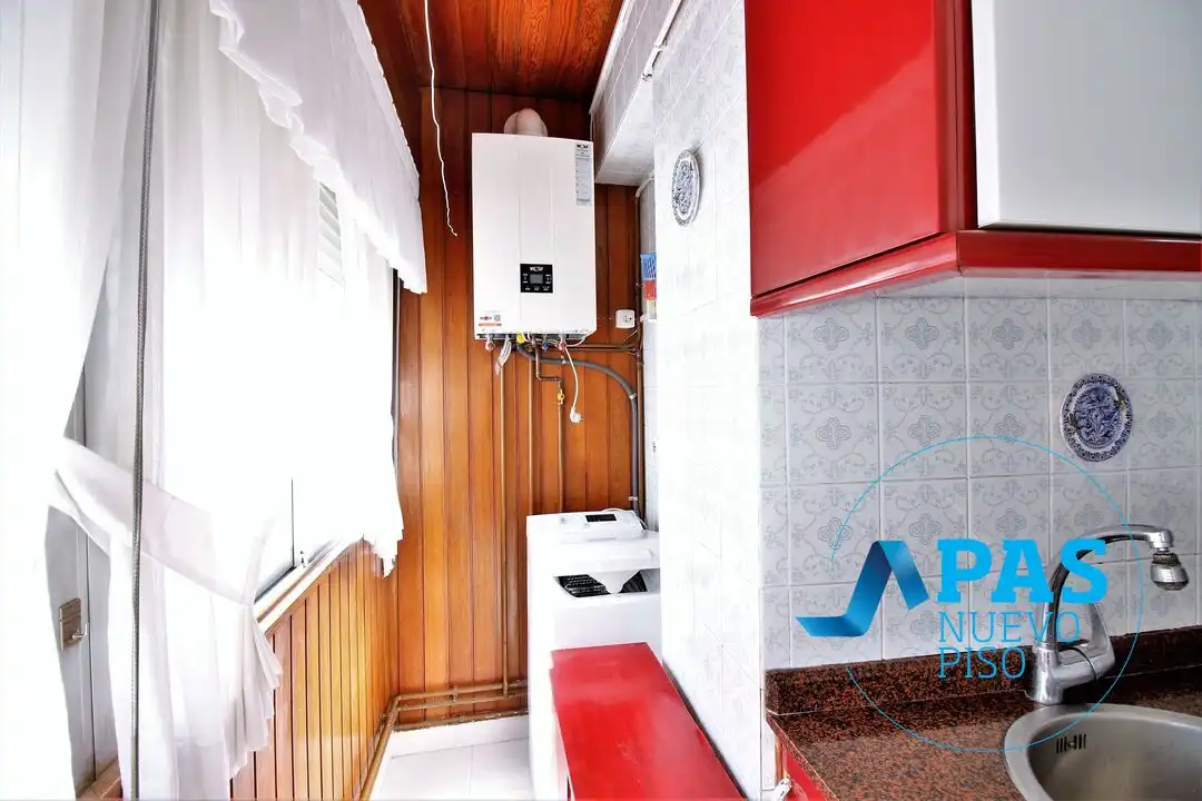 Cocina de Piso en venta en Camargo con Calefacción y Amueblado