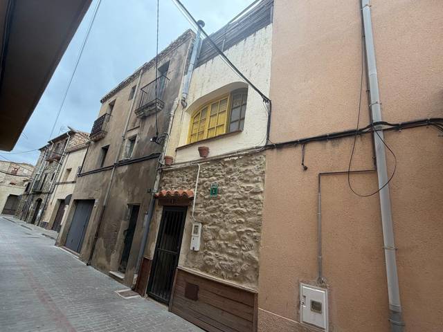 Casa-chalet en Venta en Carrer MAJOR, 3 en Sant Climent Sescebes