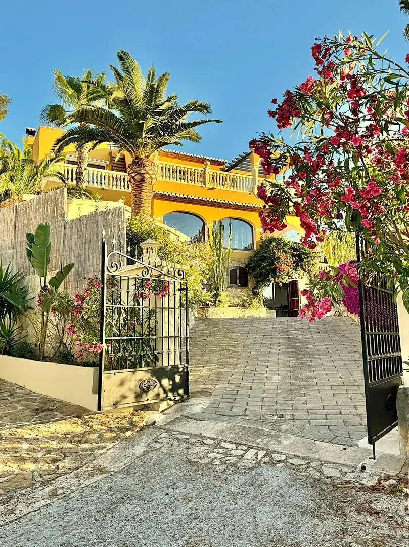 Exterior view of Houses for sale in Jávea / Xàbia  with Air Conditioner and Private garden