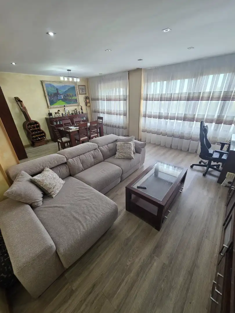 Sala de estar de Piso en venta en Parla con Aire acondicionado, Calefacción y Parquet