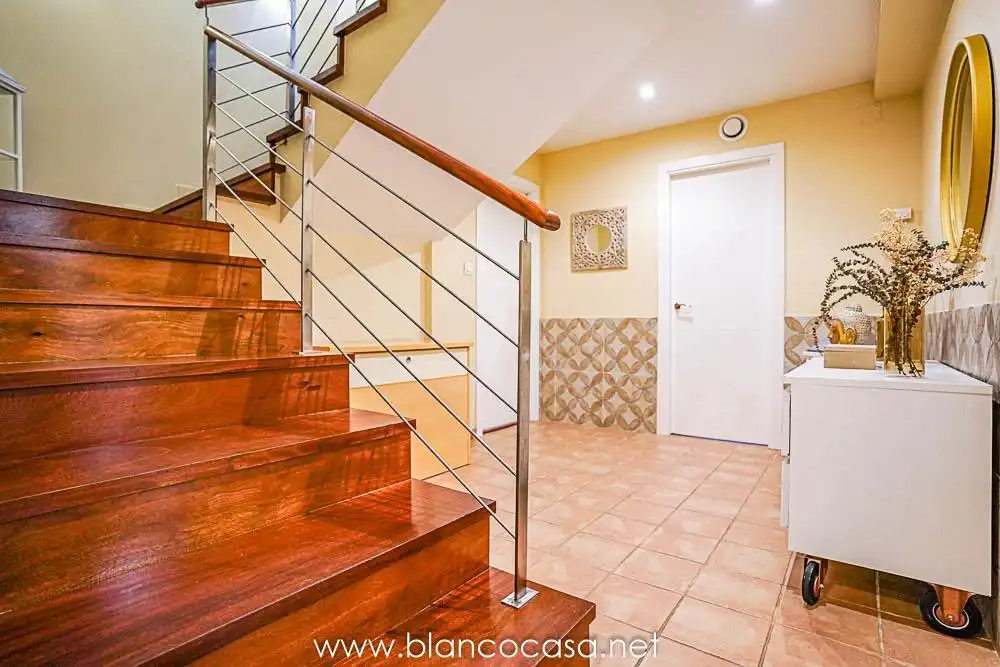 Houses for sale in Carballo  with Heating, Private garden and Storage room