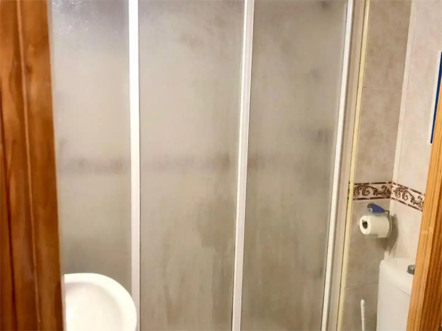 Bany de Pis en venda en  Melilla Capital amb Aire condicionat i Balcó