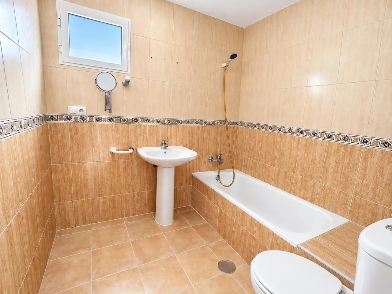 Piso con ascensor en venta en Calle Clara Campoamor, imagen 15