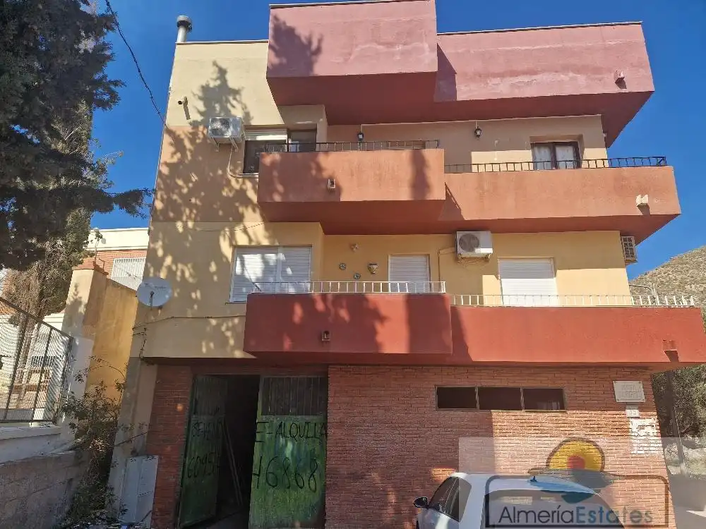 Business premises for sale in Albox