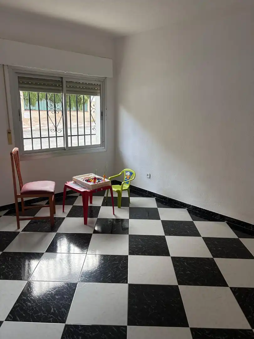 Habitación de Casa adosada en venta en Lucena con Terraza, Trastero y Balcón