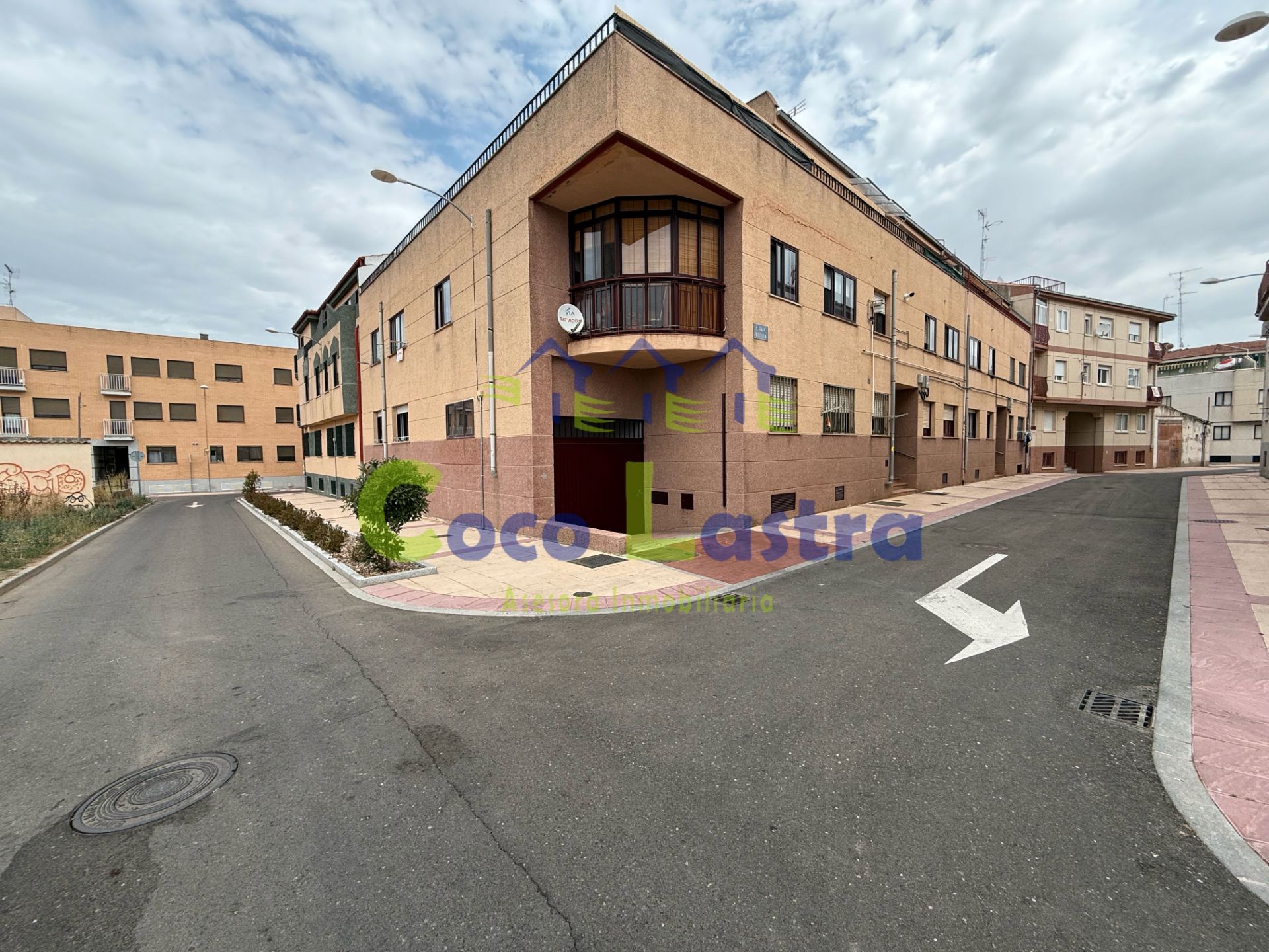 Exterior view of Flat for sale in Villamayor  with Heating and Storage room