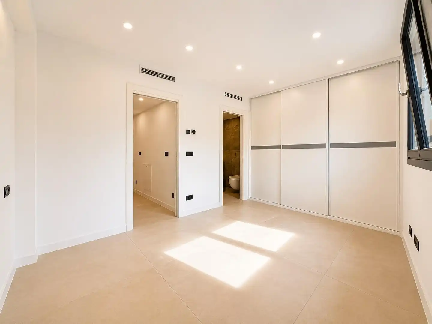 Casa adosada en venta en  Palma de Mallorca con Aire acondicionado, Calefacción y Jardín privado