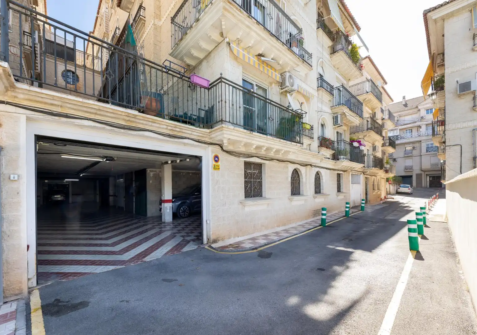 Vista exterior de Piso en venta en Cenes de la Vega con Aire acondicionado y Balcón