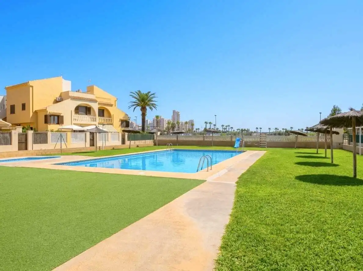 Swimming pool of Detached homes for sale in Tavernes de la Valldigna  with Air Conditioner, Terrace and Swimming Pool