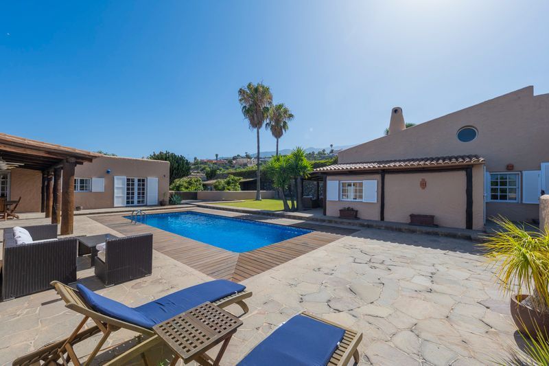 Piscina de Casa o xalet en venda en Arafo amb Aire condicionat, Jardí privat i Piscina