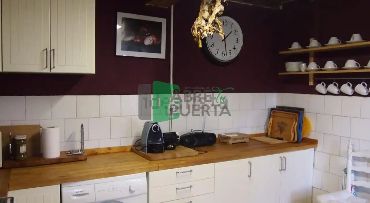Cocina de Finca rústica en venta en O Pereiro de Aguiar  con Calefacción, Jardín privado y Trastero