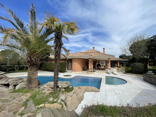 Casa-chalet en Venta en Río en Raya del Palancar - Guadamonte