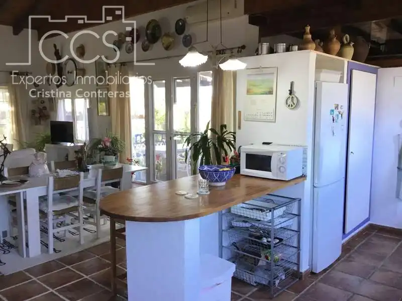 Cocina de Finca rústica en venta en Pilas con Aire acondicionado, Terraza y Trastero