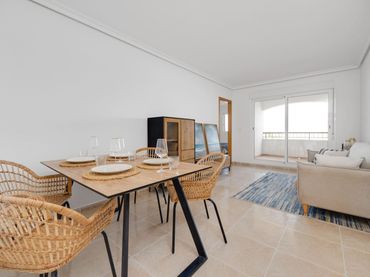 Apartament amb piscina en venda a Calle LEPANTO