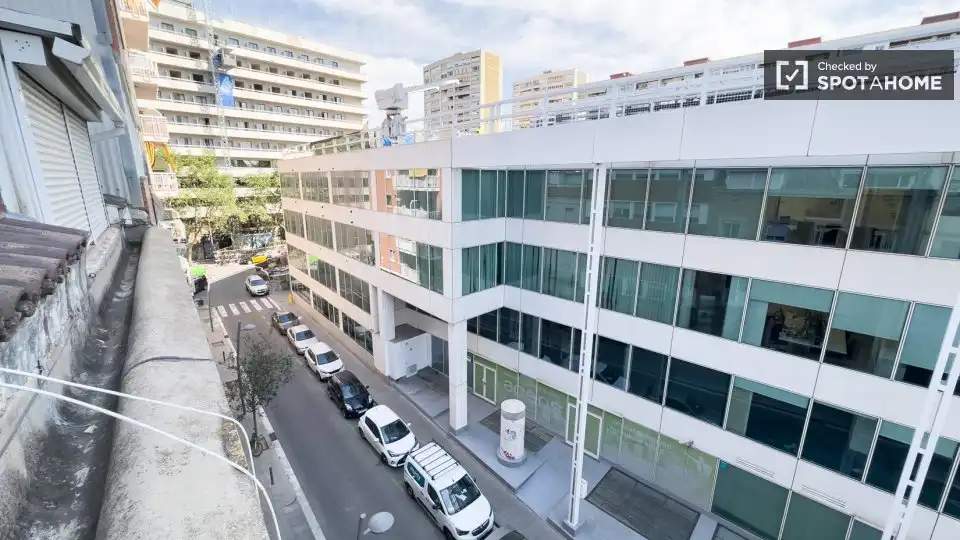 Flat with terrace to rent in Sants - Montjuïc, imagen 7