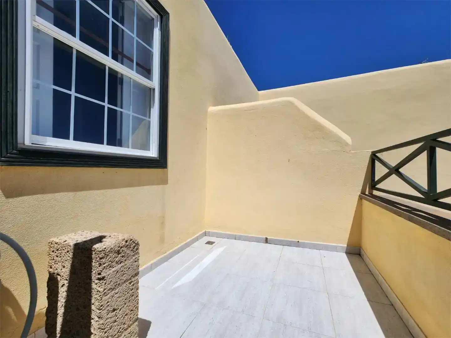 Terraza de Piso en venta en Arona con Jardín privado, Trastero y Amueblado