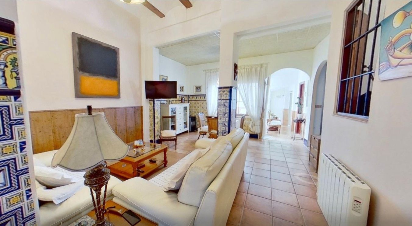 Sala d'estar de Planta baixa en venda en  Valencia Capital amb Aire condicionat i Terrassa