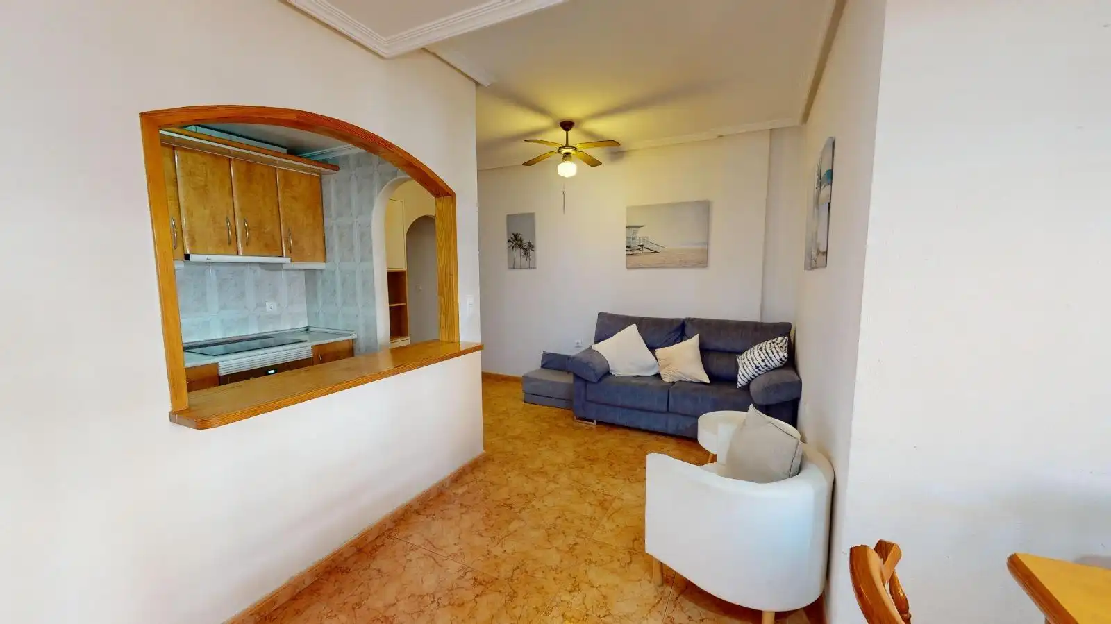 Sala d'estar de Apartament en venda en Los Alcázares amb Aire condicionat, Terrassa i Moblat