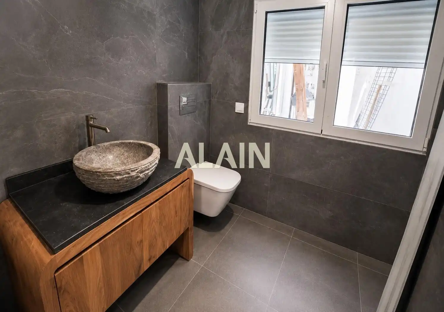 Baño de Piso en venta en Valencia con Aire acondicionado, Calefacción y Parquet