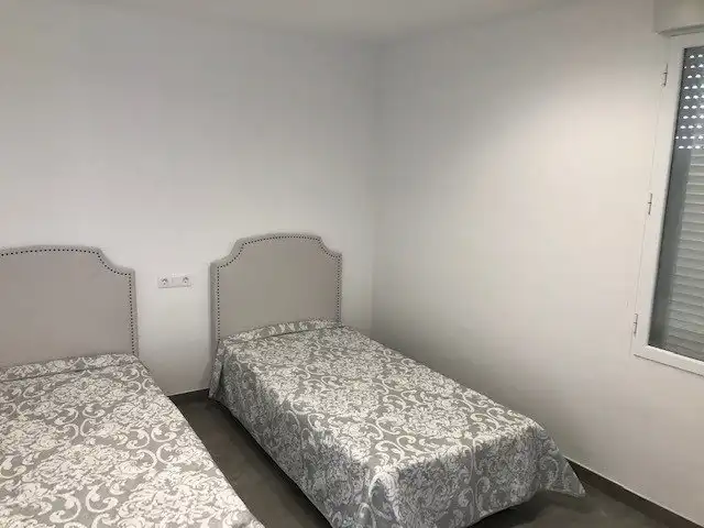 Erdgeschoss zur Miete in Almansa