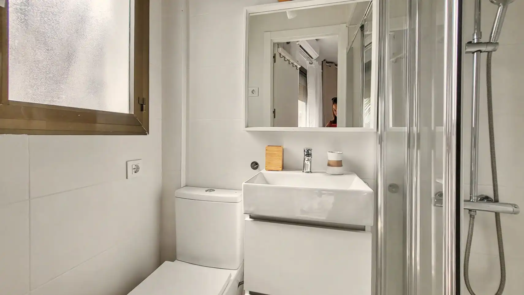Baño de Estudio en venta en Dénia con Aire acondicionado, Calefacción y Jardín privado