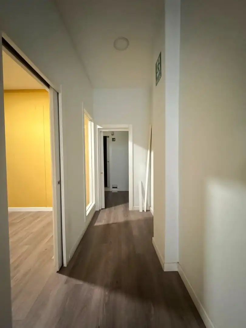 Commercial properties for rent in León Capital   with Parquet flooring
