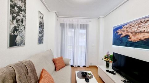 Foto 4 de Apartamento de alquiler en Zona Playa del Cura, Torrevieja