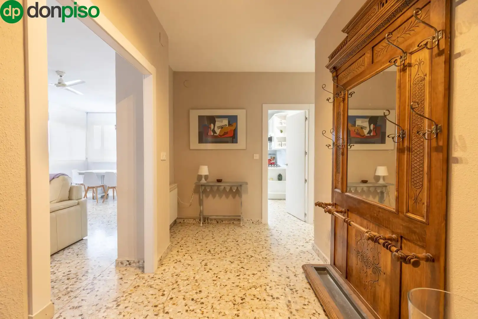 House with pool for sale in Avenida del Puente Nuevo, imagen 3