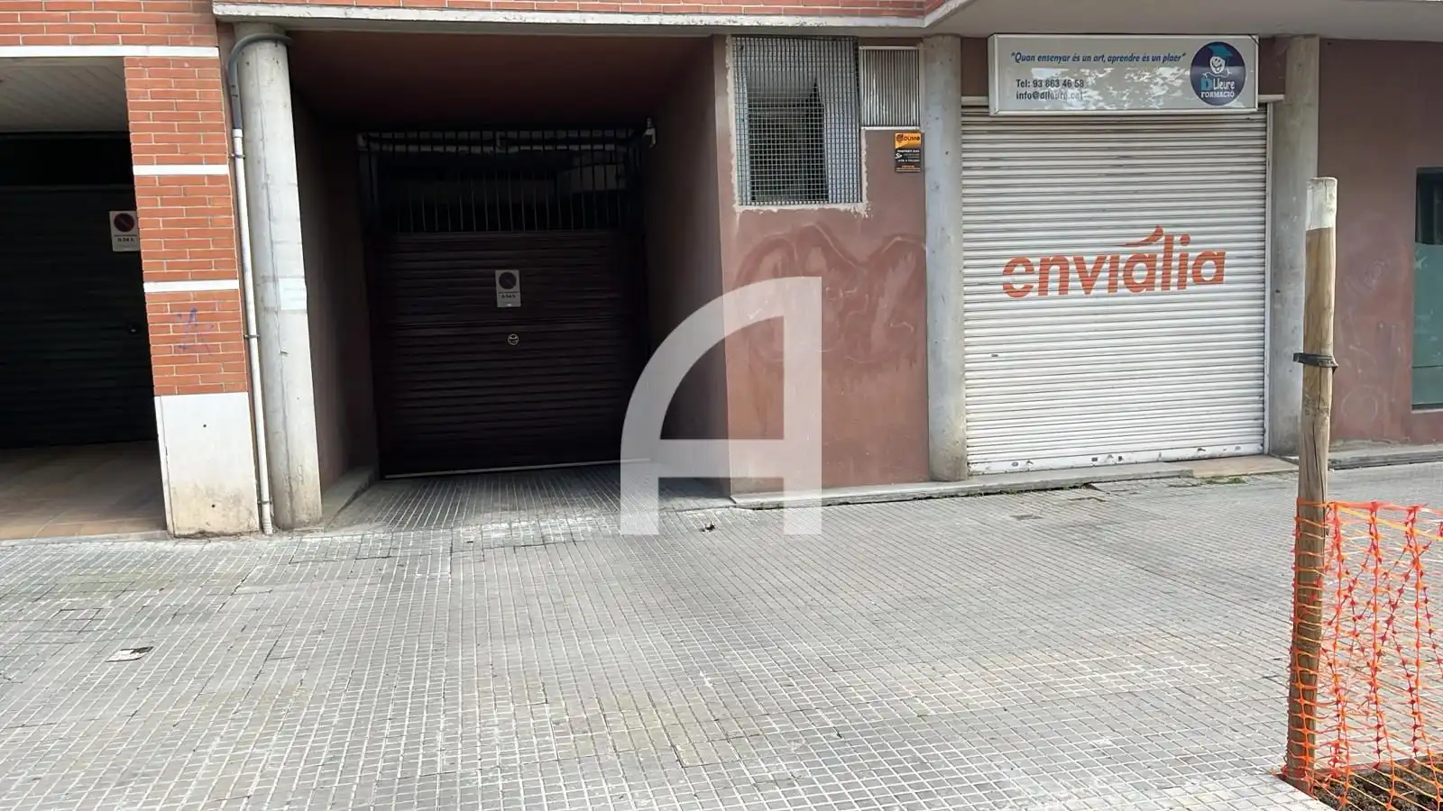 Vista exterior de Garatge en venda en Granollers