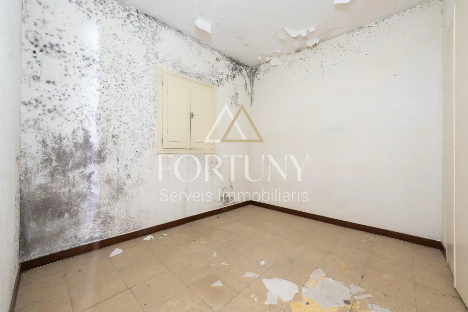 Edificio en venta en TORRES JORDI, L'Espluga de Francolí