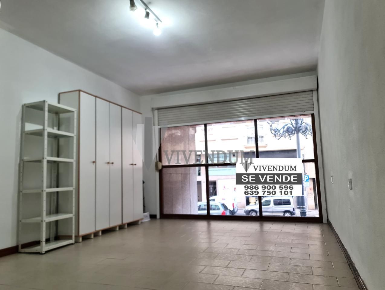 Dormitori de Oficina en venda en Vigo  amb Calefacció