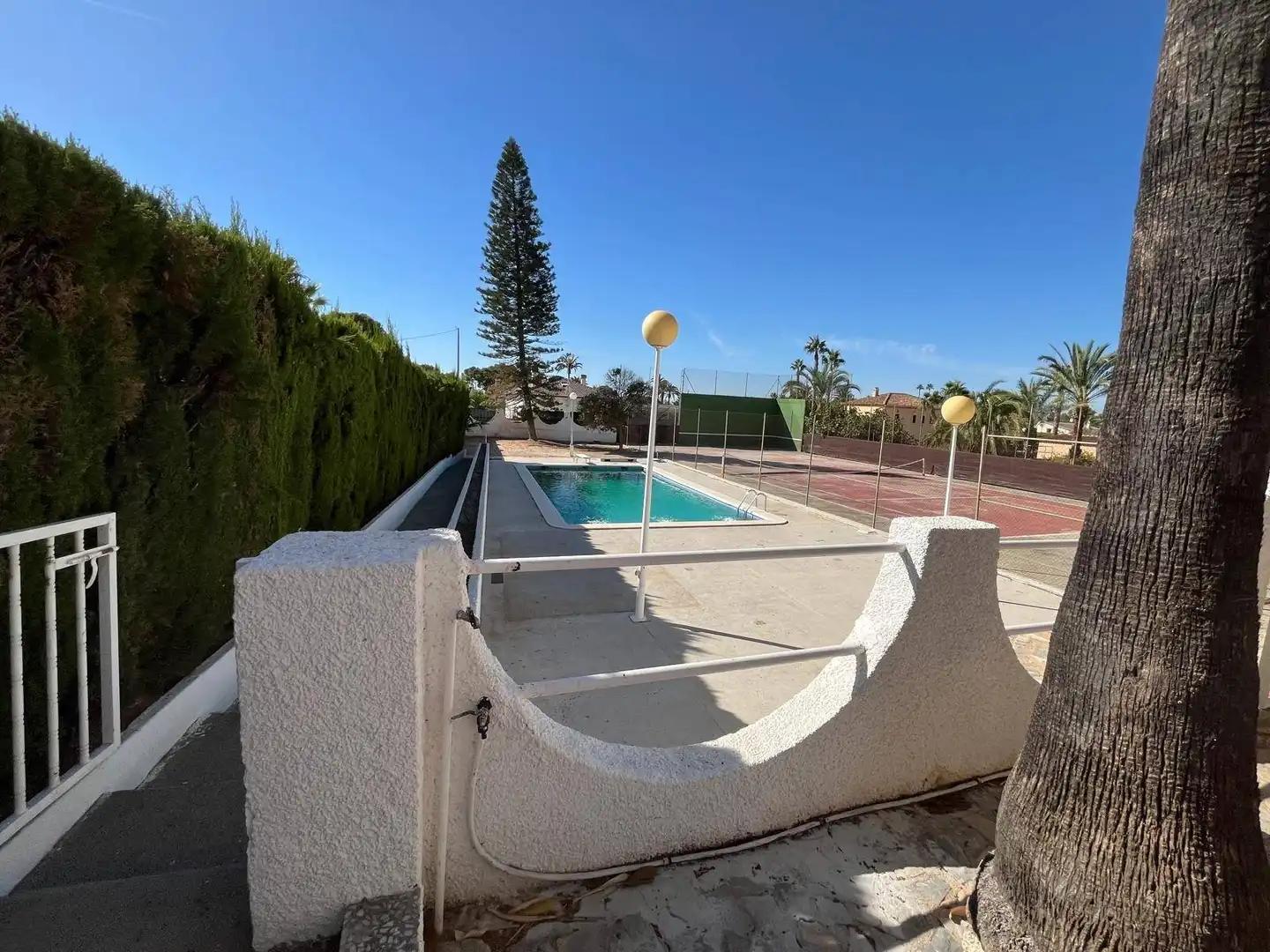 Piscina de Casa o chalet en venta en Elche / Elx con Aire acondicionado, Jardín privado y Trastero