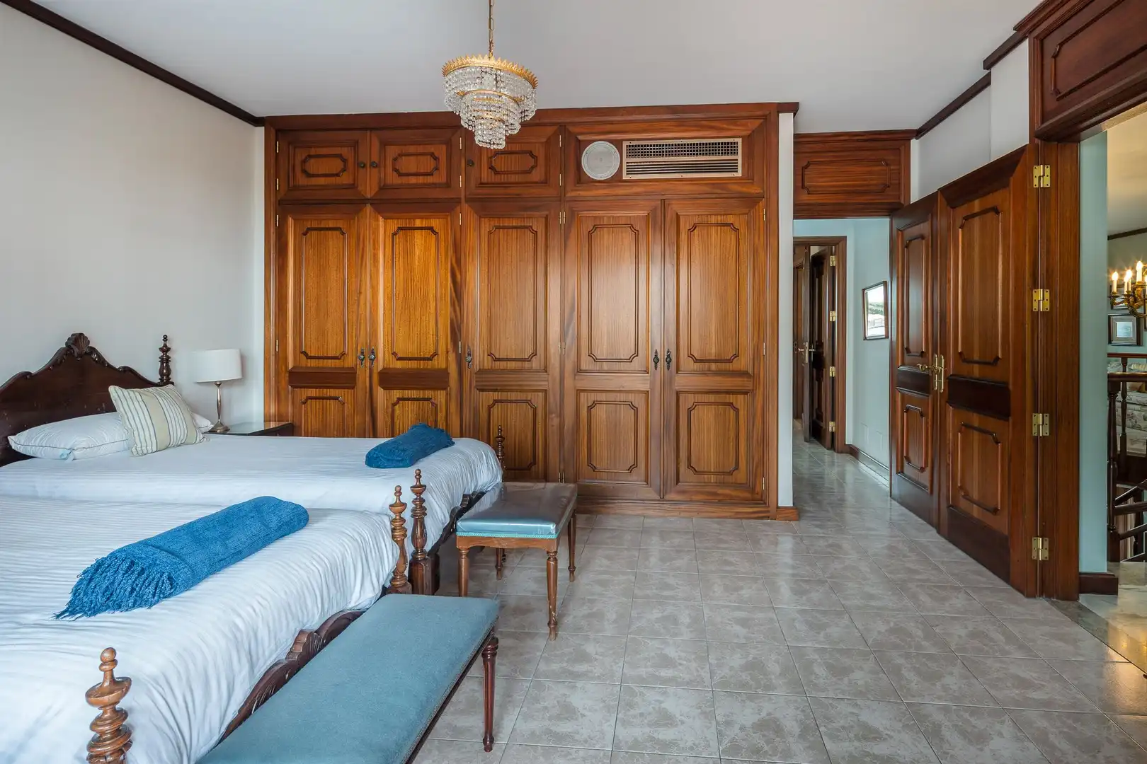 Dormitori de Casa o xalet en venda en Las Palmas de Gran Canaria amb Aire condicionat, Jardí privat i Terrassa