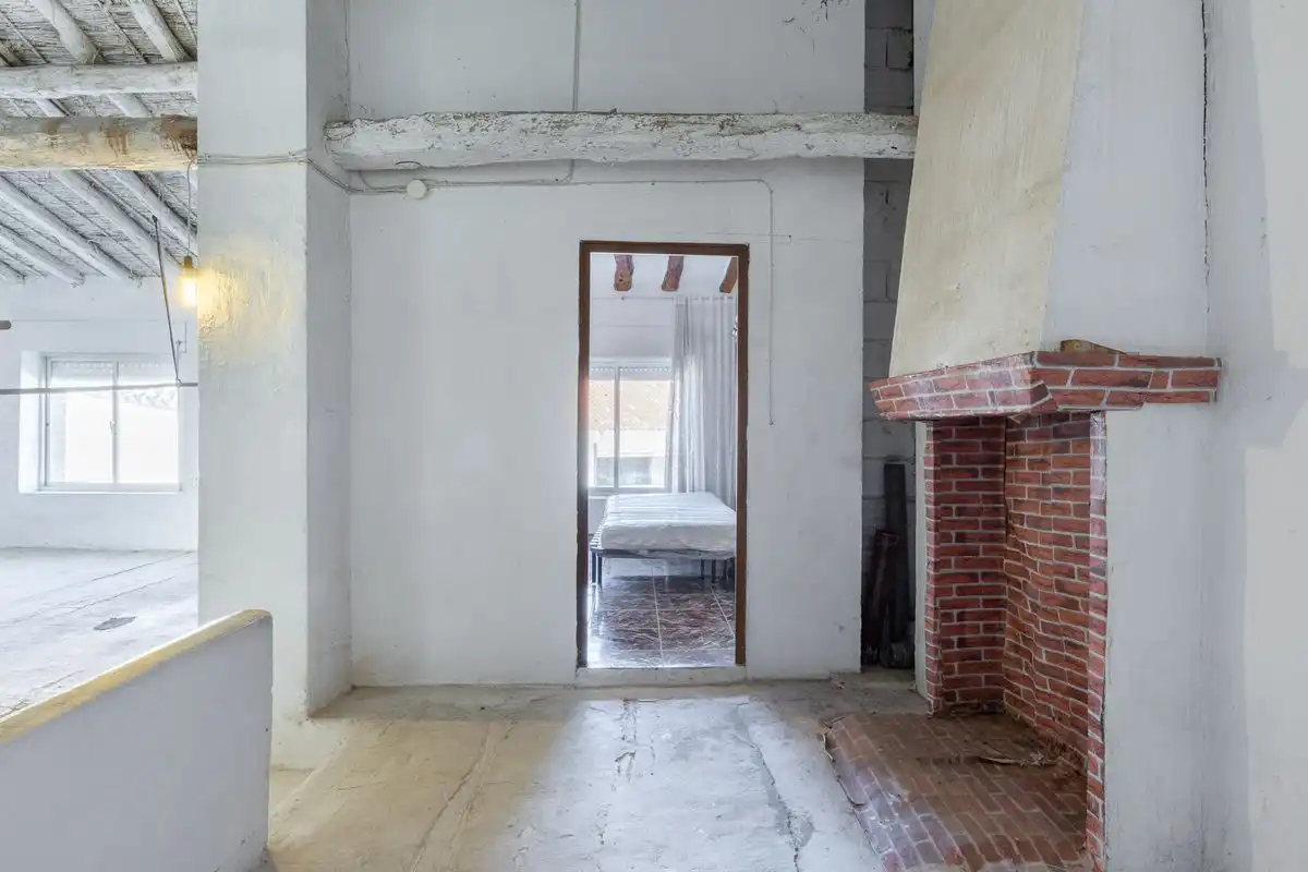 Detached homes for sale in C. Calvario, Fuenterrobles