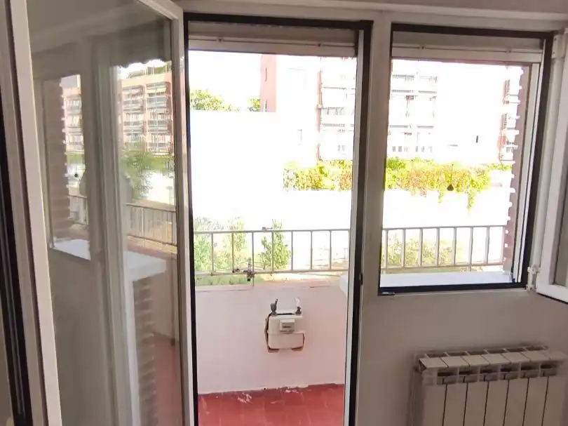 Terrasse von Wohnung zum Verkauf in  Madrid Capital mit Klimaanlage, Terrasse und Balkon