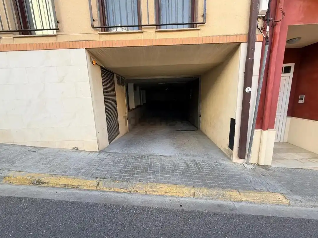 Parking of Garage for rent in Albaida