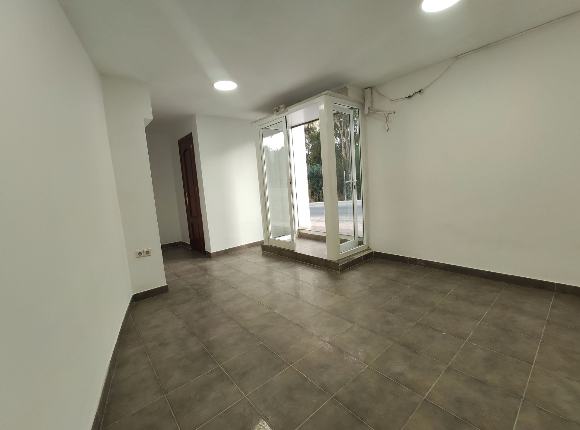 Local de lloguer a Calle Orquídea, 5, Torreblanca del Sol