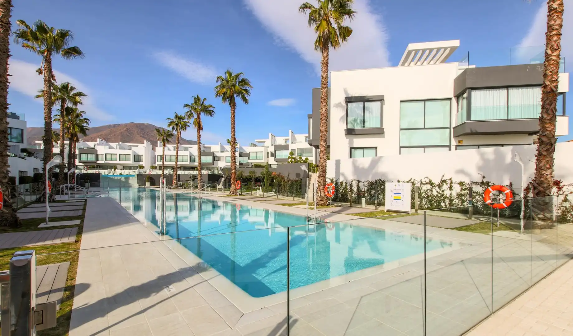 Casa a schiera con terrazza in vendita a Estepona Pueblo, imagen 24