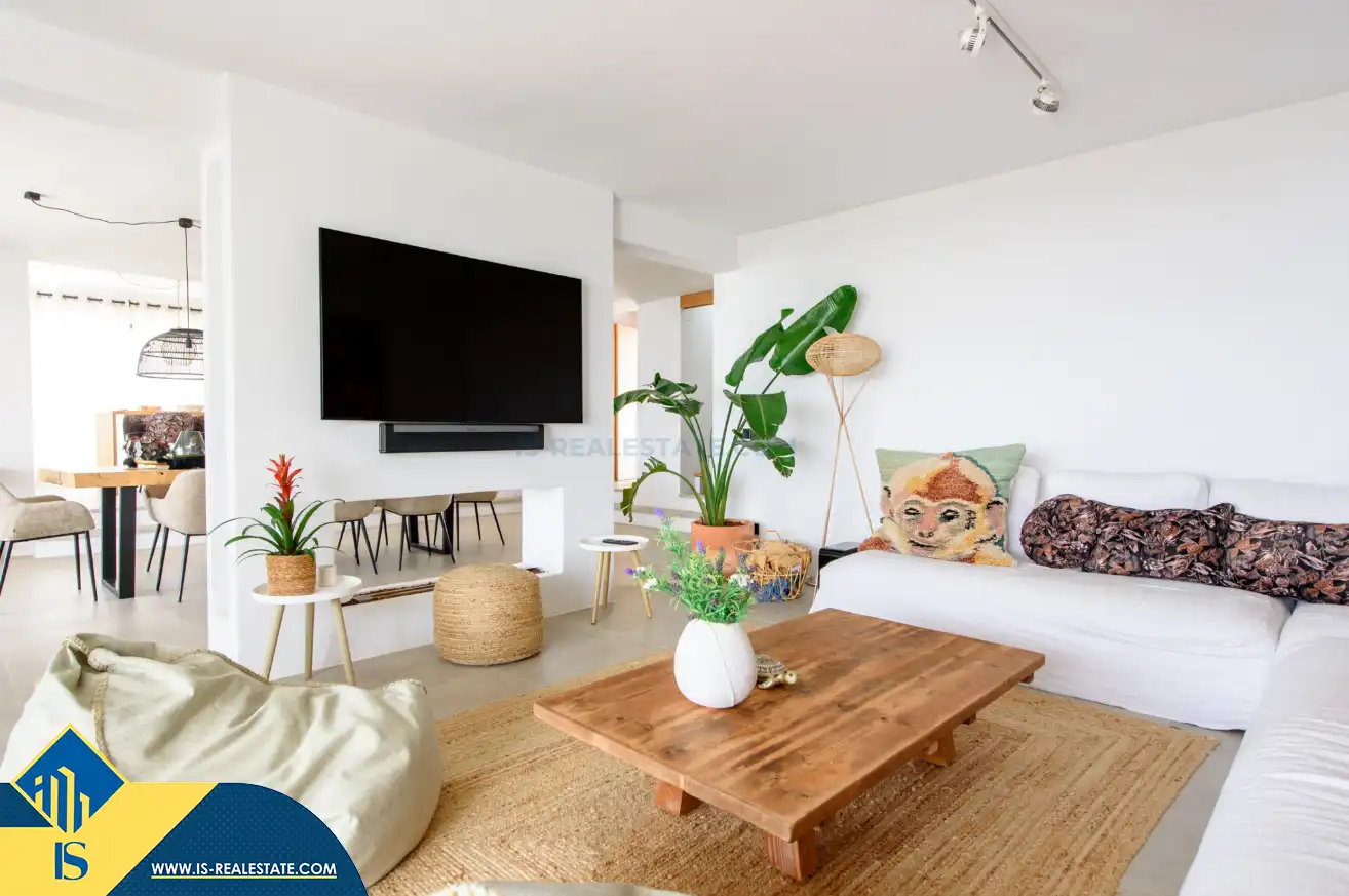 Sala de estar de Casa o chalet en venta en Sant Josep de sa Talaia con Aire acondicionado, Calefacción y Jardín privado
