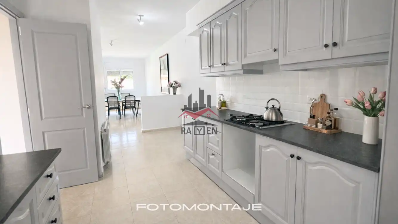 Houses for sale in del Poeta Apel·les Mestres, Poble Nou - Olivar Gran