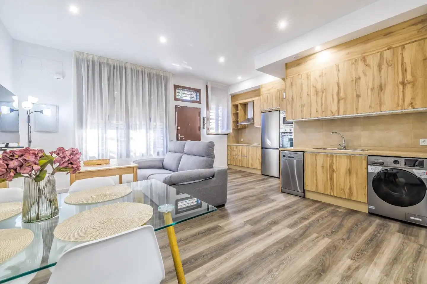 Sala d'estar de Planta baixa de lloguer en Córdoba amb Aire condicionat i Moblat