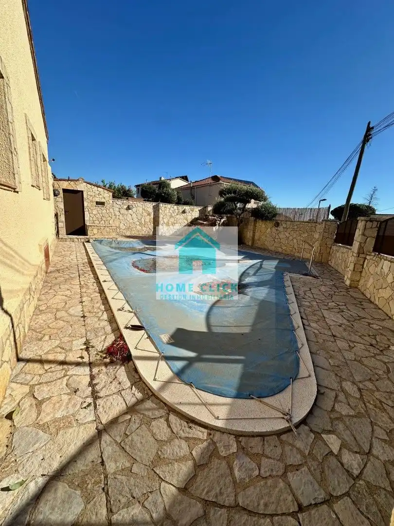 Piscina de Casa o xalet en venda en Botarell amb Aire condicionat, Calefacció i Jardí privat